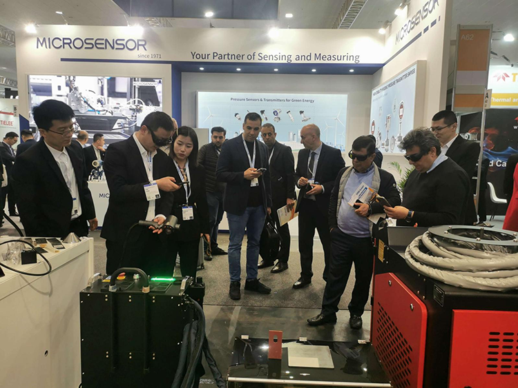 MRJ-laser at Hannover Messe MRJ-laser at Hannover Messe