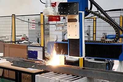 Equipamento de limpeza a laser autodesenvolvido de alta potência com 6000-wat...